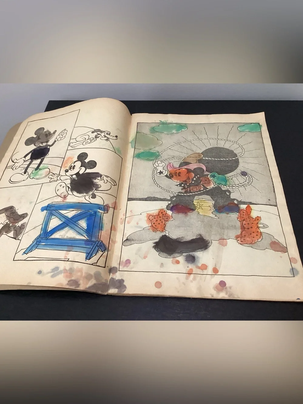 Vtg. A Walt Disney PAINTBOOK original cost 79 cents. Minimal watercolor paint